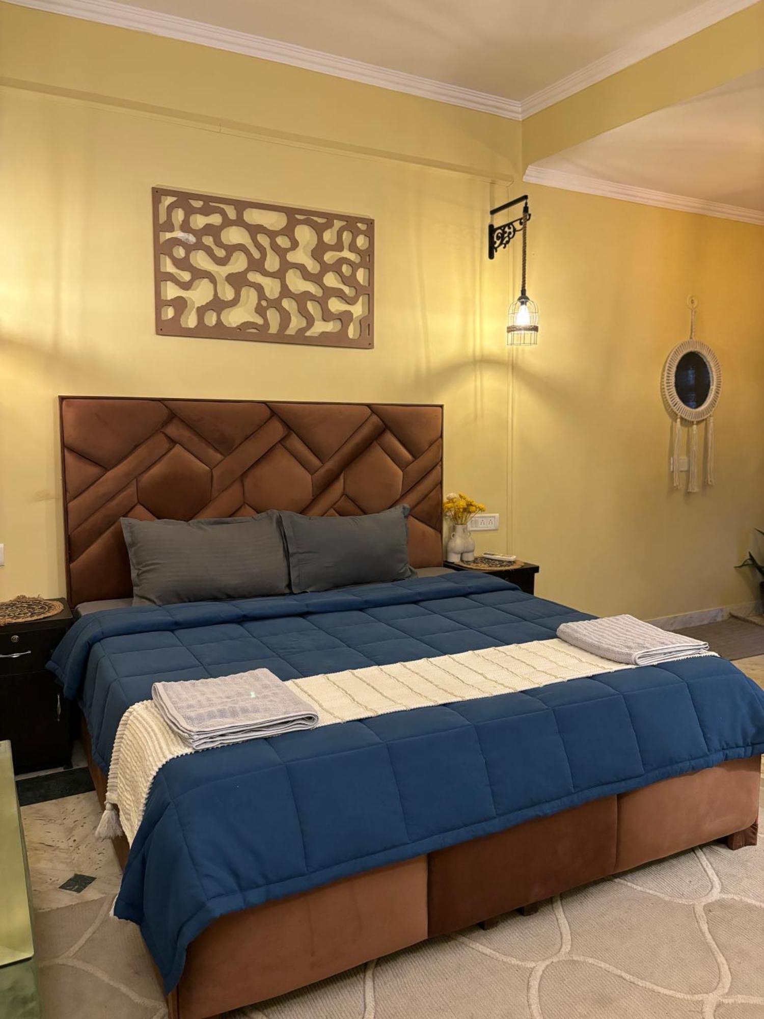 Atharva'S Homestay By Goaround Homes - Nehru Enclave Metro, South Delhi Nueva Delhi Exterior foto