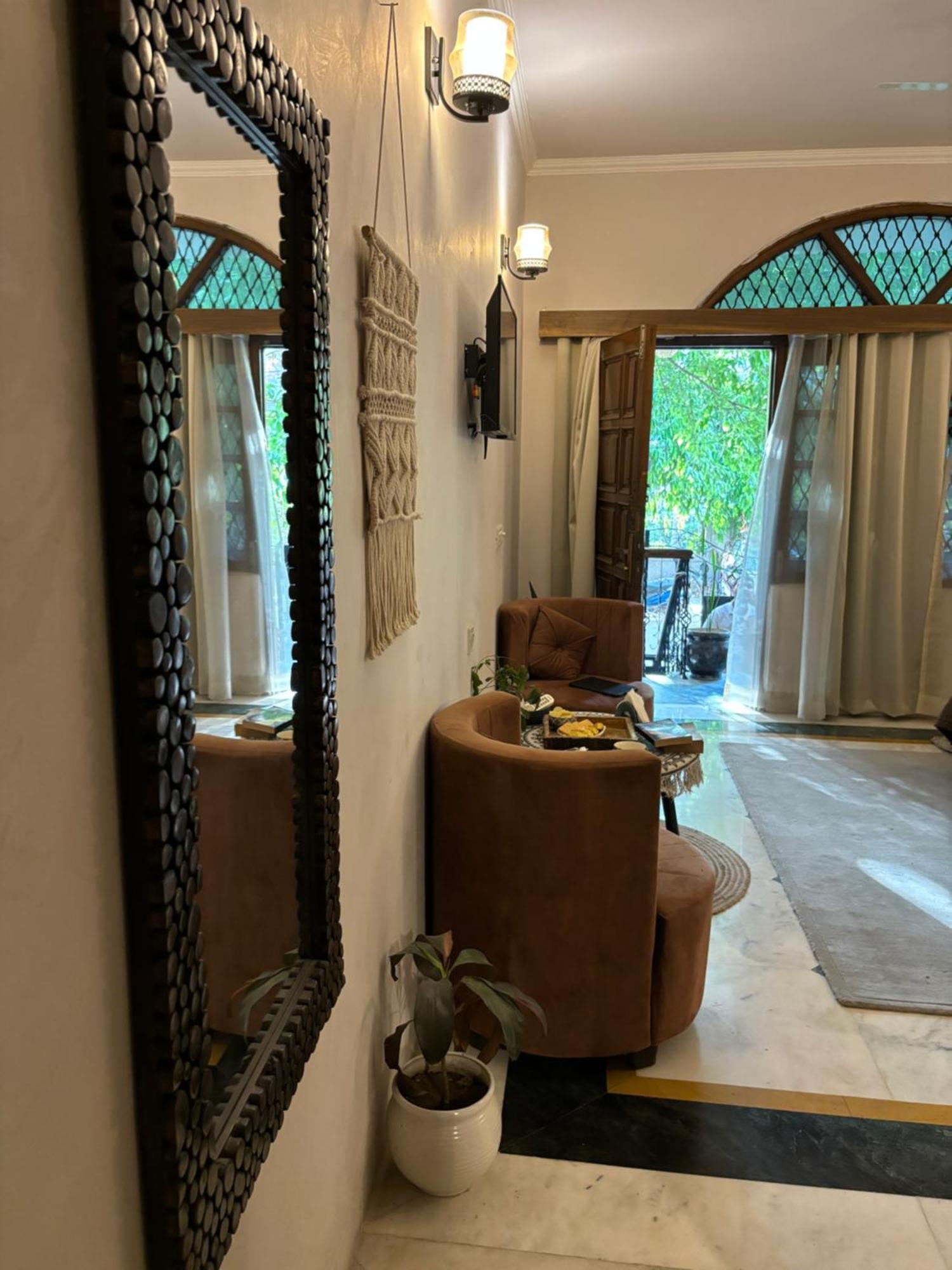 Atharva'S Homestay By Goaround Homes - Nehru Enclave Metro, South Delhi Nueva Delhi Exterior foto