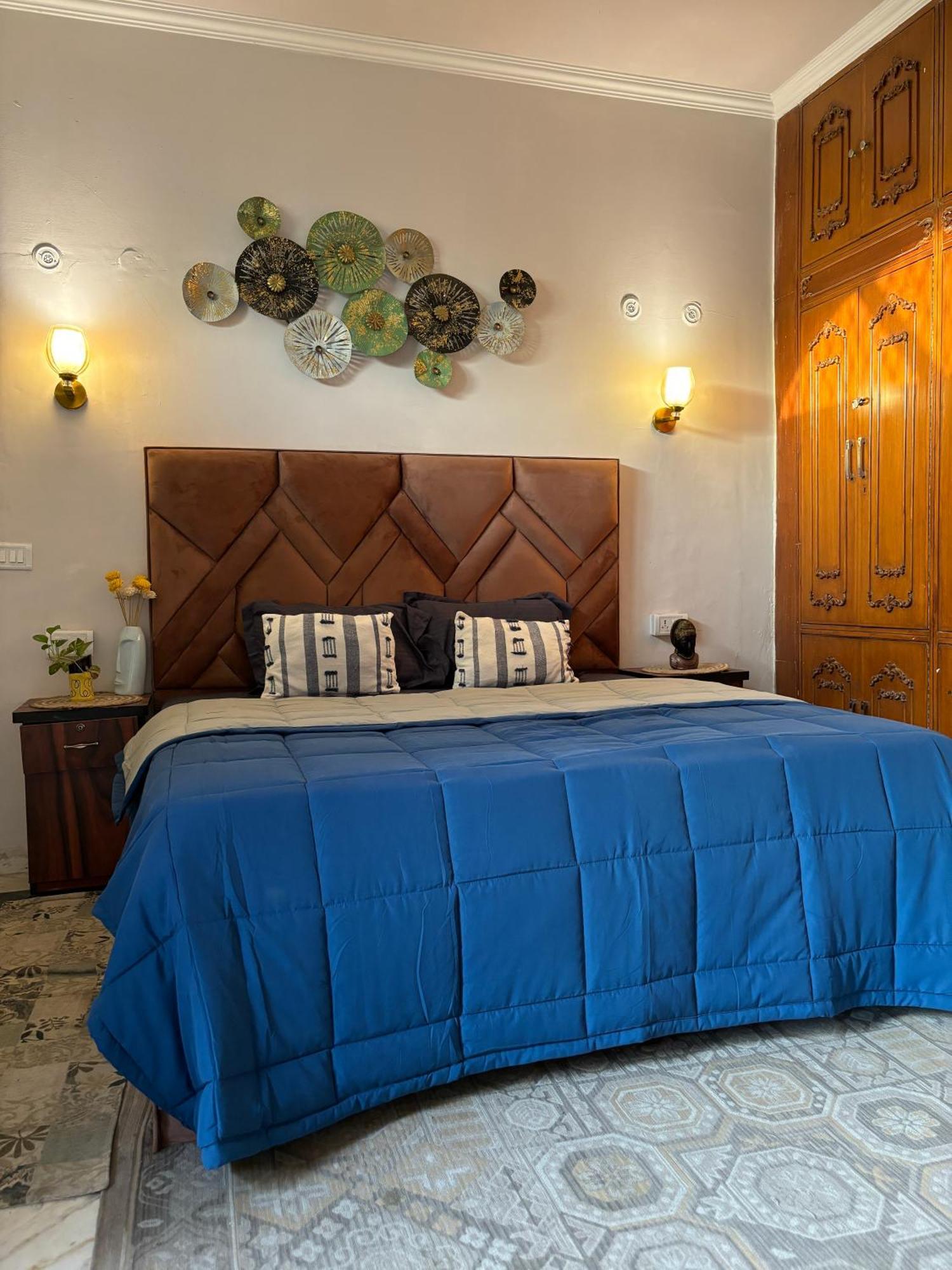 Atharva'S Homestay By Goaround Homes - Nehru Enclave Metro, South Delhi Nueva Delhi Exterior foto