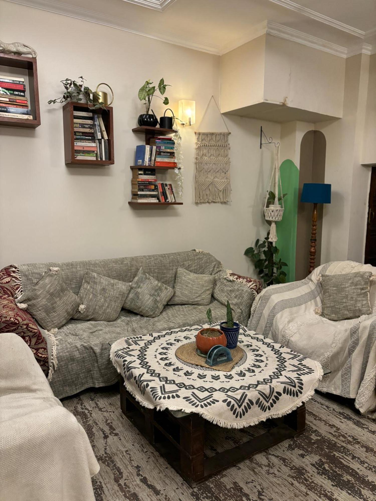 Atharva'S Homestay By Goaround Homes - Nehru Enclave Metro, South Delhi Nueva Delhi Exterior foto